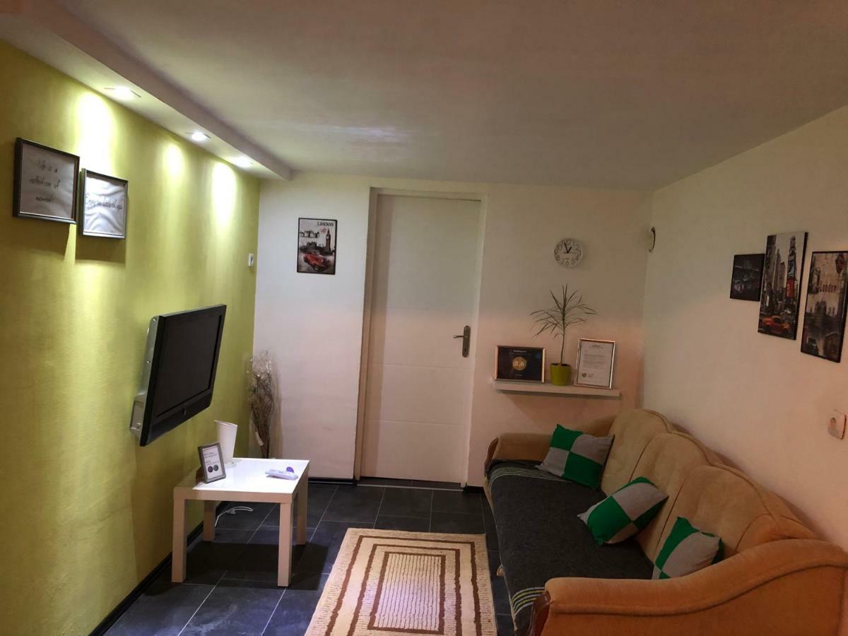 Hanja Apartment ซาราเยโว ภายนอก รูปภาพ